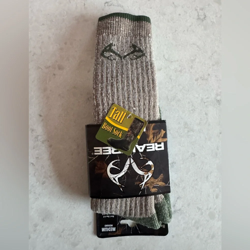 Realtree Tall Boot Socks M